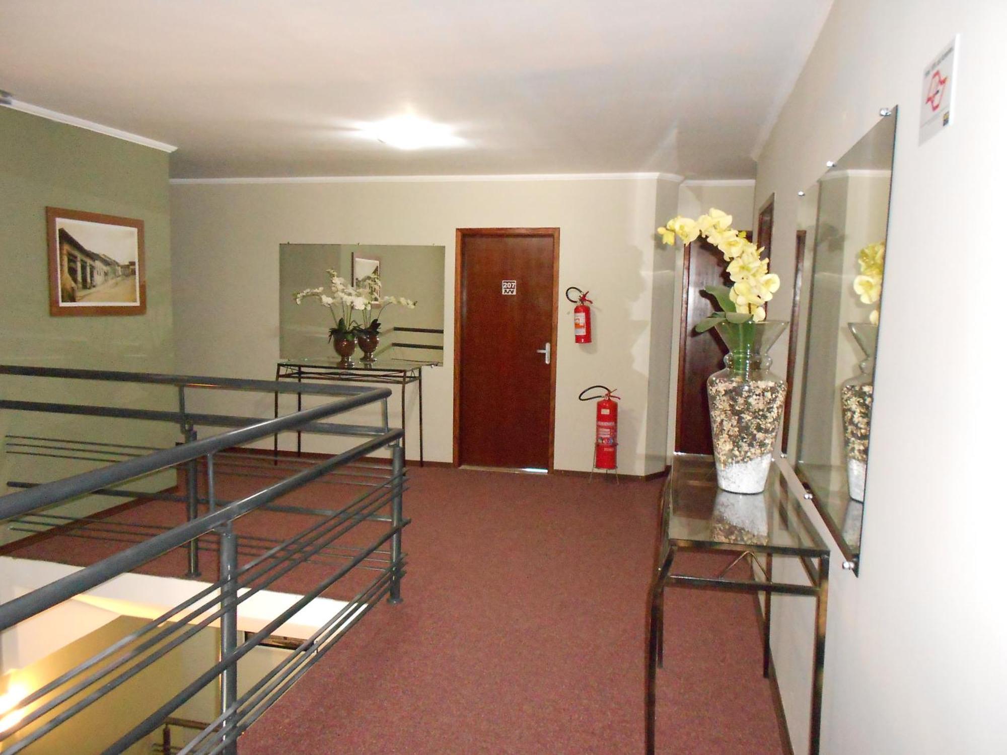 פידאדה Hotel Jwf מראה חיצוני תמונה