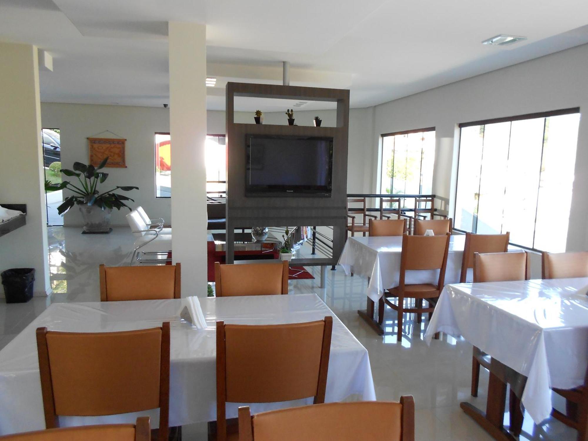 פידאדה Hotel Jwf מראה חיצוני תמונה